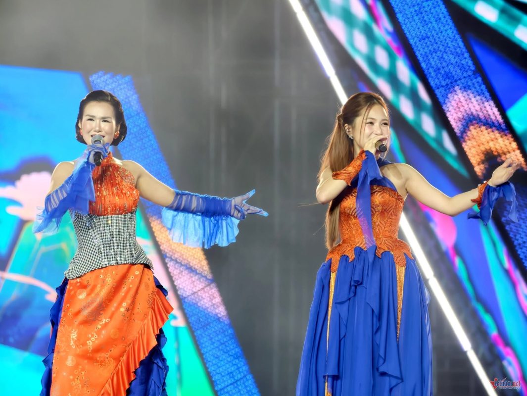 “Tổ quốc trong tim” tại Vạn Phúc City