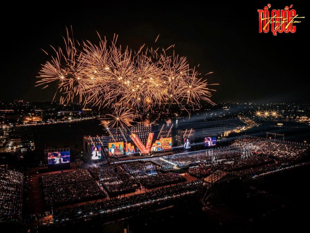 Concert Quốc gia: Tổ quốc trong tim lần 2 tại VanPhuc City